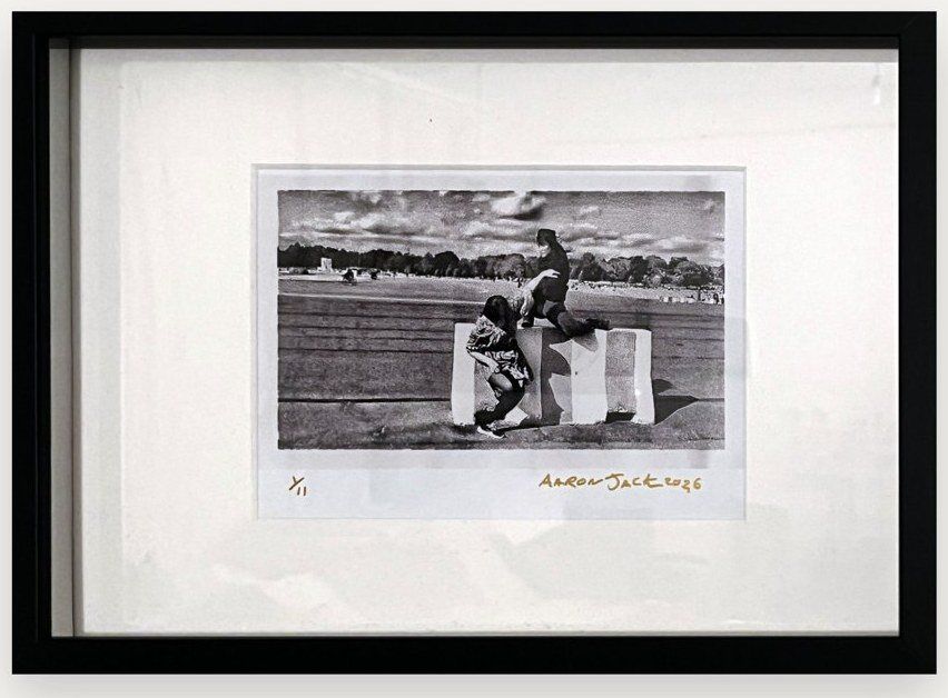 an ongoing movement, framed thermal photograph