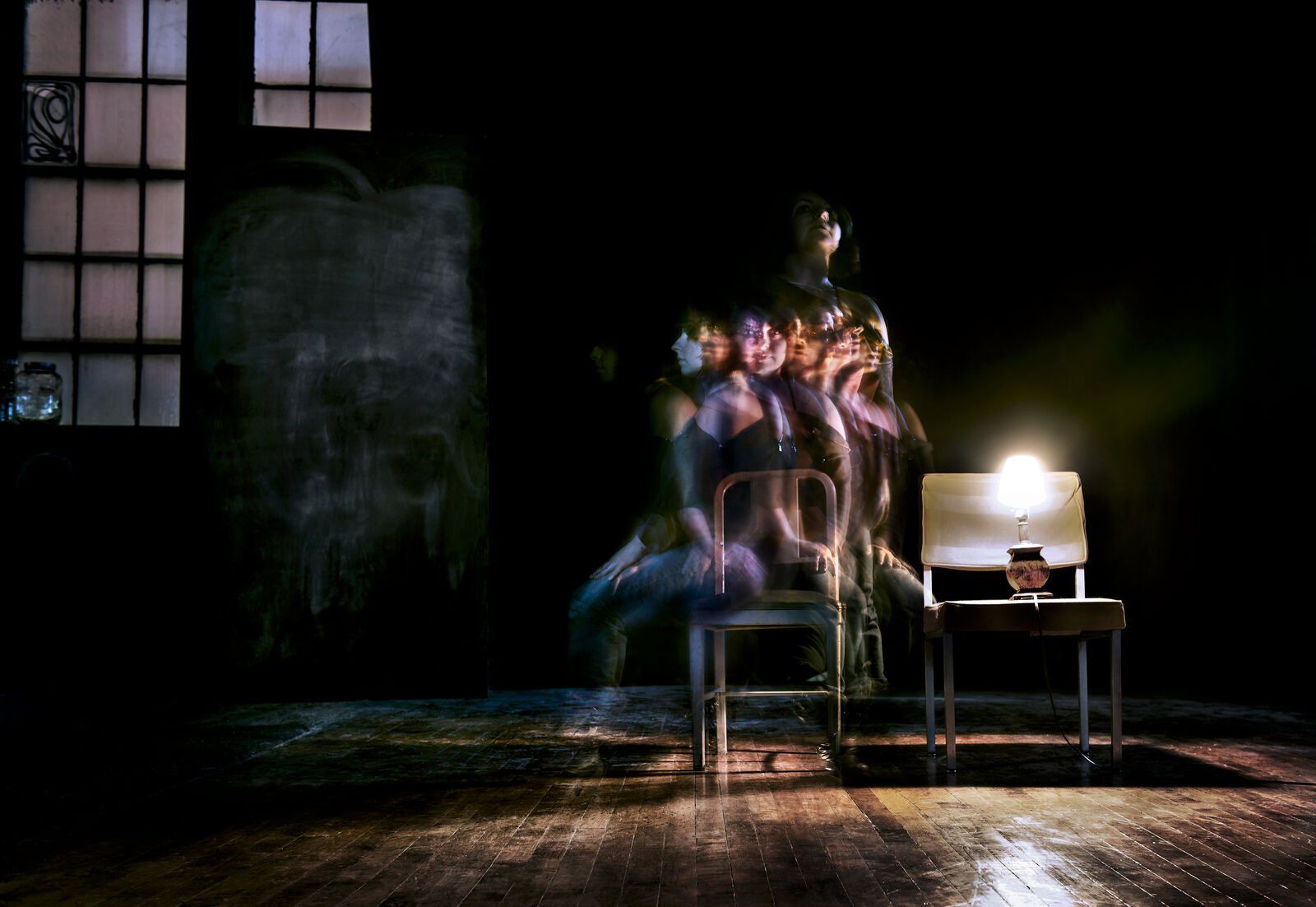 Dance photograph: The Pillow Project, Pearlann, 2015