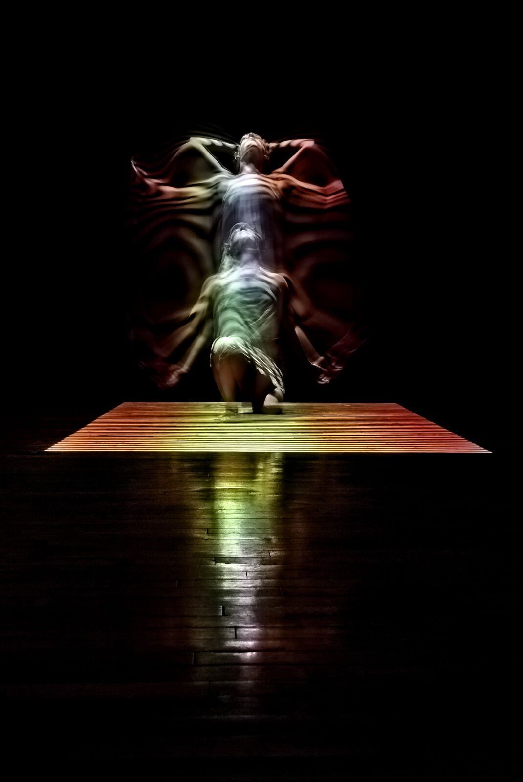 Dance photograph: The Pillow Project, Time, 2010