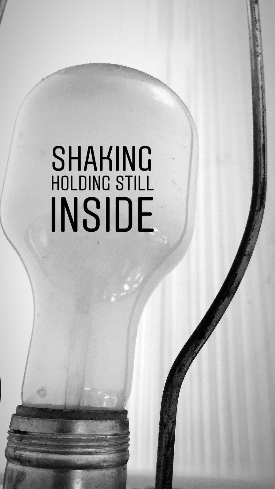 Visual poem: Shaking, holding still inside