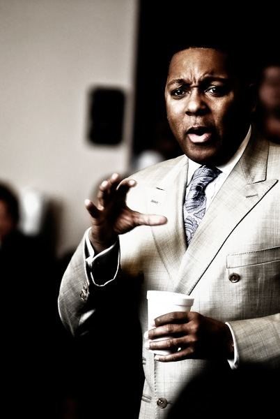 Wynton Marsalis in a pale suit